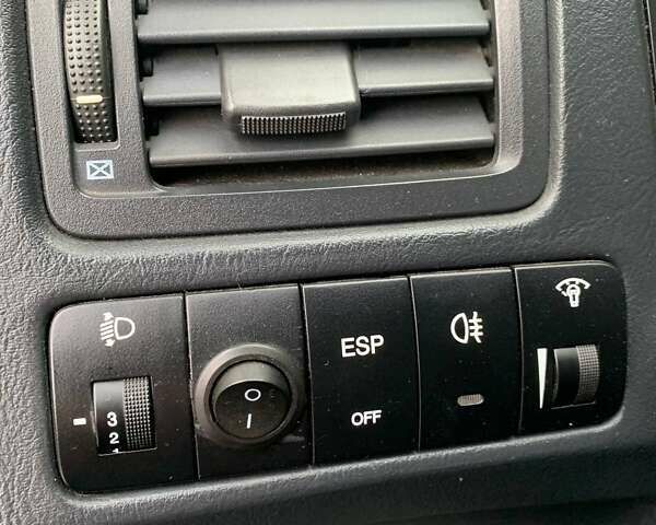 Черный Хендай Туксон, объемом двигателя 1.98 л и пробегом 196 тыс. км за 7700 $, фото 13 на Automoto.ua