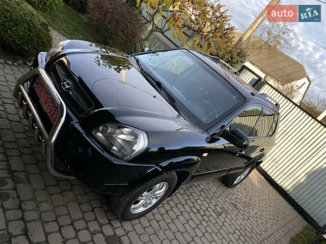 Чорний Хендай Туксон, об'ємом двигуна 1.98 л та пробігом 233 тис. км за 7650 $, фото 1 на Automoto.ua