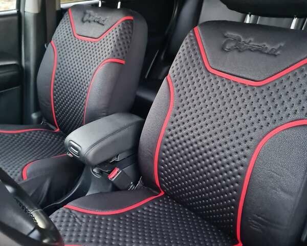 Хендай Туксон 2006 в Шостке на Automoto.ua Черный Хендай Туксон, объемом двигателя 1.98 л и пробегом 280 тыс. км за 8200 $, фото 15 на Automoto.ua