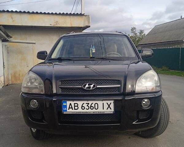 Чорний Хендай Туксон, об'ємом двигуна 1.99 л та пробігом 229 тис. км за 8199 $, фото 12 на Automoto.ua