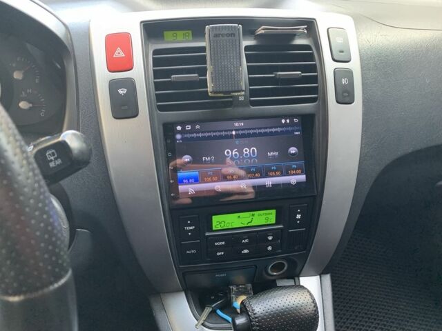 Хендай Туксон 2007 в Киеве на Automoto.ua Черный Хендай Туксон, объемом двигателя 2 л и пробегом 408 тыс. км за 6000 $, фото 6 на Automoto.ua