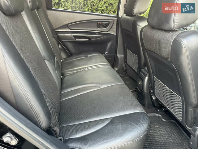 Хендай Туксон 2007 в Змиеве на Automoto.ua Черный Хендай Туксон, объемом двигателя 2 л и пробегом 256 тыс. км за 8300 $, фото 15 на Automoto.ua