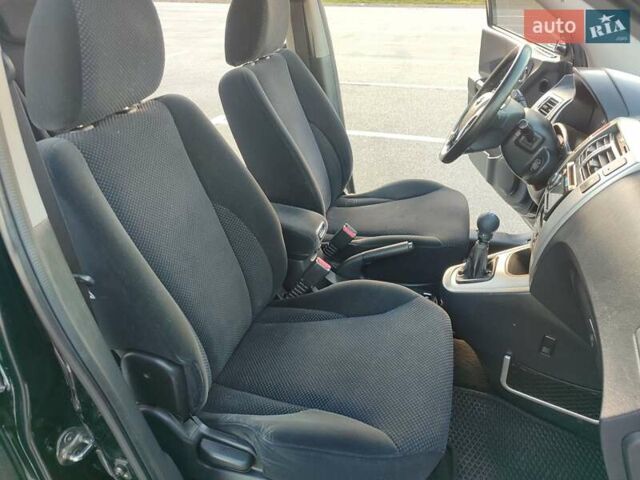 Черный Хендай Туксон, объемом двигателя 2 л и пробегом 280 тыс. км за 6700 $, фото 13 на Automoto.ua