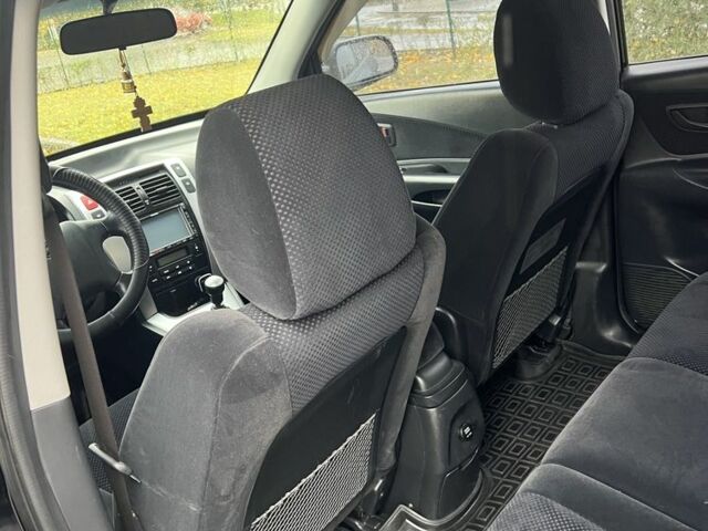 Хендай Туксон 2007 у Кам'янське (Дніпродзержинськ) на Automoto.ua Чорний Хендай Туксон, об'ємом двигуна 2 л та пробігом 162 тис. км за 7999 $, фото 11 на Automoto.ua