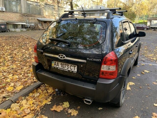 Хендай Туксон 2007 в Киеве на Automoto.ua Черный Хендай Туксон, объемом двигателя 2 л и пробегом 408 тыс. км за 6000 $, фото 2 на Automoto.ua