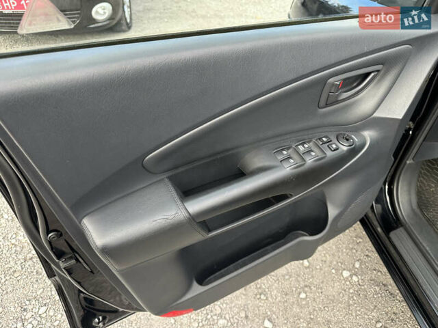 Чорний Хендай Туксон, об'ємом двигуна 2 л та пробігом 180 тис. км за 7999 $, фото 16 на Automoto.ua