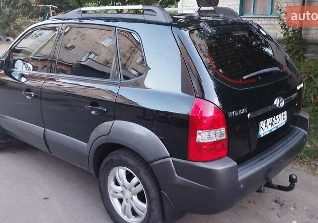 Хендай Туксон 2007 у Лубнах на Automoto.ua Чорний Хендай Туксон, об'ємом двигуна 1.98 л та пробігом 213 тис. км за 8500 $, фото 5 на Automoto.ua