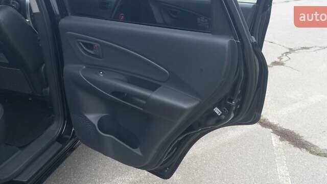 Черный Хендай Туксон, объемом двигателя 1.98 л и пробегом 155 тыс. км за 7999 $, фото 44 на Automoto.ua