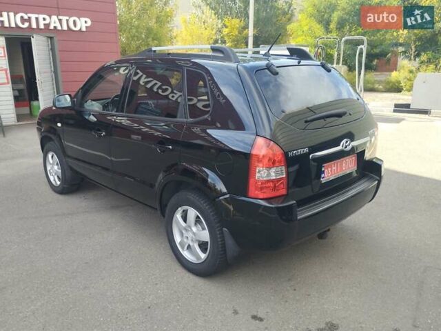 Чорний Хендай Туксон, об'ємом двигуна 1.98 л та пробігом 203 тис. км за 8500 $, фото 4 на Automoto.ua