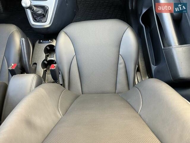 Хендай Туксон 2007 в Одессе на Automoto.ua Черный Хендай Туксон, объемом двигателя 1.99 л и пробегом 195 тыс. км за 8900 $, фото 31 на Automoto.ua