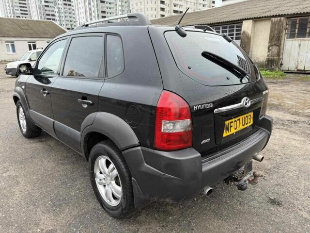 Хендай Туксон 2007 в Харькове на Automoto.ua Черный Хендай Туксон, объемом двигателя 2 л и пробегом 189 тыс. км за 3800 $, фото 5 на Automoto.ua