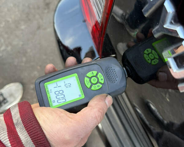 Черный Хендай Туксон, объемом двигателя 1.98 л и пробегом 230 тыс. км за 7750 $, фото 27 на Automoto.ua