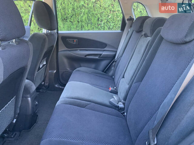 Чорний Хендай Туксон, об'ємом двигуна 2 л та пробігом 56 тис. км за 9500 $, фото 18 на Automoto.ua