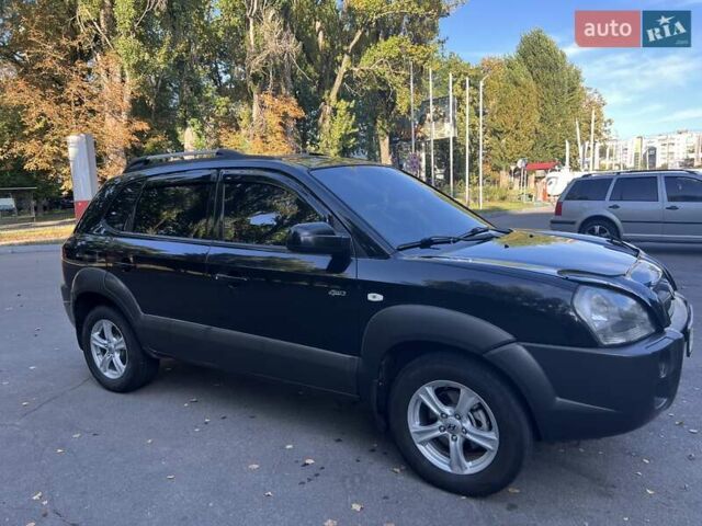 Чорний Хендай Туксон, об'ємом двигуна 1.98 л та пробігом 207 тис. км за 8500 $, фото 8 на Automoto.ua