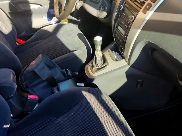 Хендай Туксон 2007 у Тернополі на Automoto.ua Чорний Хендай Туксон, об'ємом двигуна 2 л та пробігом 222 тис. км за 7000 $, фото 4 на Automoto.ua