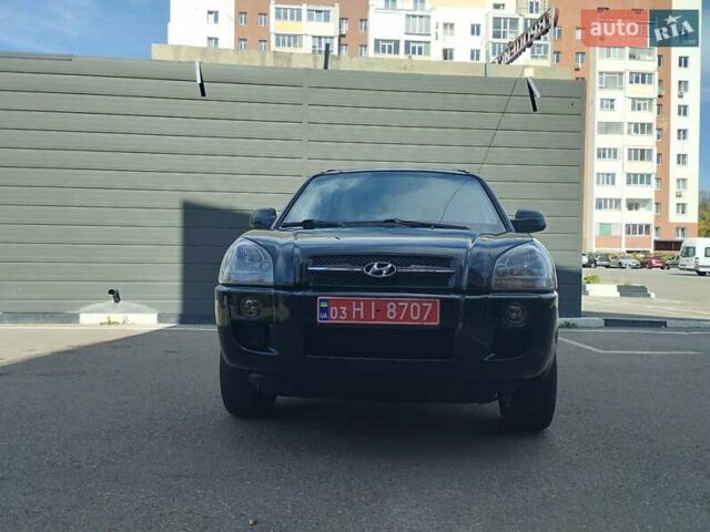Чорний Хендай Туксон, об'ємом двигуна 1.98 л та пробігом 203 тис. км за 8500 $, фото 1 на Automoto.ua