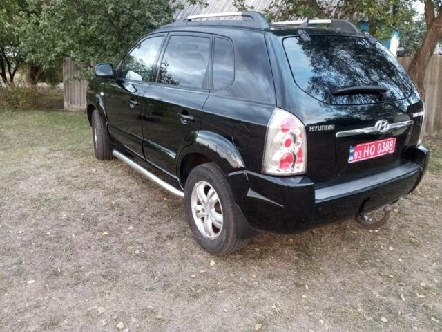 Хендай Туксон 2007 в Харькове на Automoto.ua Черный Хендай Туксон, объемом двигателя 0 л и пробегом 230 тыс. км за 8227 $, фото 5 на Automoto.ua