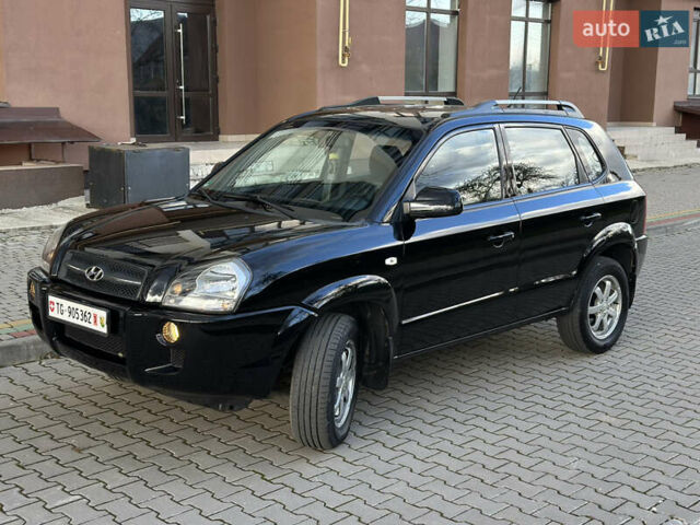 Хендай Туксон 2007 в Надворной на Automoto.ua Черный Хендай Туксон, объемом двигателя 1.98 л и пробегом 154 тыс. км за 8200 $, фото 6 на Automoto.ua