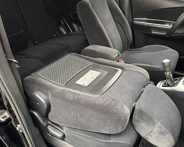 Хендай Туксон 2007 в Ужгороде на Automoto.ua Черный Хендай Туксон, объемом двигателя 1.98 л и пробегом 157 тыс. км за 7300 $, фото 36 на Automoto.ua