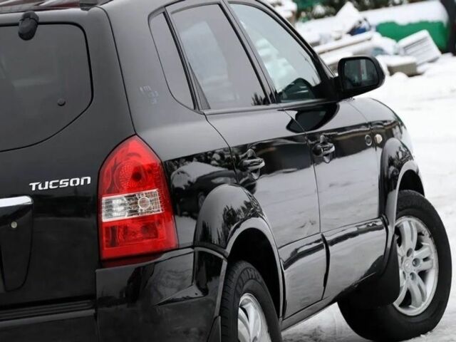 Чорний Хендай Туксон, об'ємом двигуна 0 л та пробігом 280 тис. км за 2376 $, фото 9 на Automoto.ua