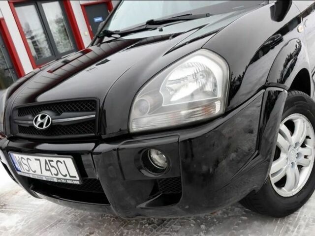 Чорний Хендай Туксон, об'ємом двигуна 0 л та пробігом 280 тис. км за 2376 $, фото 7 на Automoto.ua