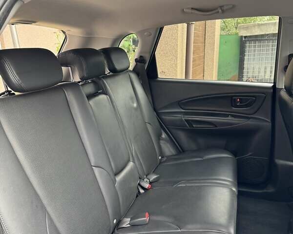 Чорний Хендай Туксон, об'ємом двигуна 1.98 л та пробігом 178 тис. км за 8500 $, фото 13 на Automoto.ua