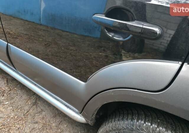 Чорний Хендай Туксон, об'ємом двигуна 2 л та пробігом 207 тис. км за 8200 $, фото 9 на Automoto.ua