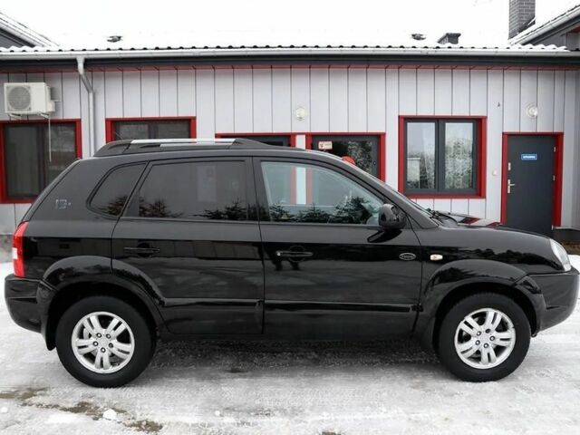 Чорний Хендай Туксон, об'ємом двигуна 0 л та пробігом 280 тис. км за 2376 $, фото 5 на Automoto.ua