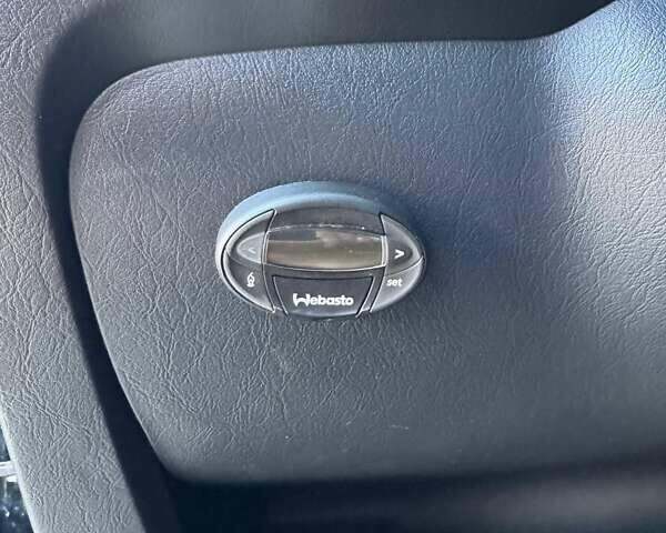 Черный Хендай Туксон, объемом двигателя 1.99 л и пробегом 231 тыс. км за 8500 $, фото 7 на Automoto.ua