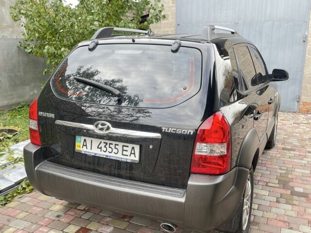 Хендай Туксон 2007 в Прилуках на Automoto.ua Черный Хендай Туксон, объемом двигателя 2 л и пробегом 280 тыс. км за 7200 $, фото 3 на Automoto.ua