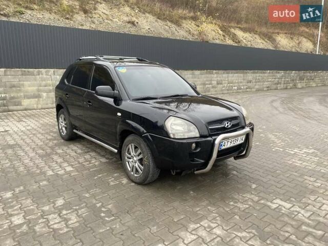 Чорний Хендай Туксон, об'ємом двигуна 1.99 л та пробігом 345 тис. км за 7600 $, фото 15 на Automoto.ua