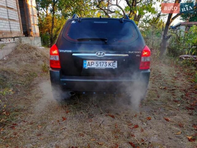 Чорний Хендай Туксон, об'ємом двигуна 2.66 л та пробігом 200 тис. км за 8900 $, фото 7 на Automoto.ua