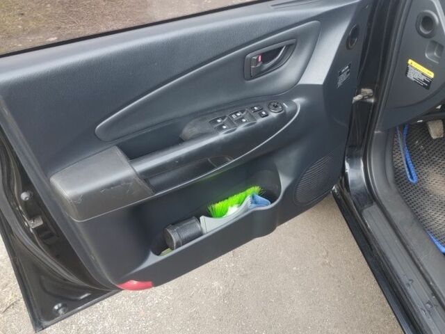 Чорний Хендай Туксон, об'ємом двигуна 2 л та пробігом 246 тис. км за 8100 $, фото 6 на Automoto.ua