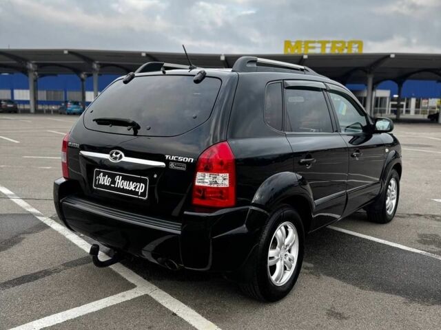 Черный Хендай Туксон, объемом двигателя 0 л и пробегом 226 тыс. км за 7300 $, фото 4 на Automoto.ua