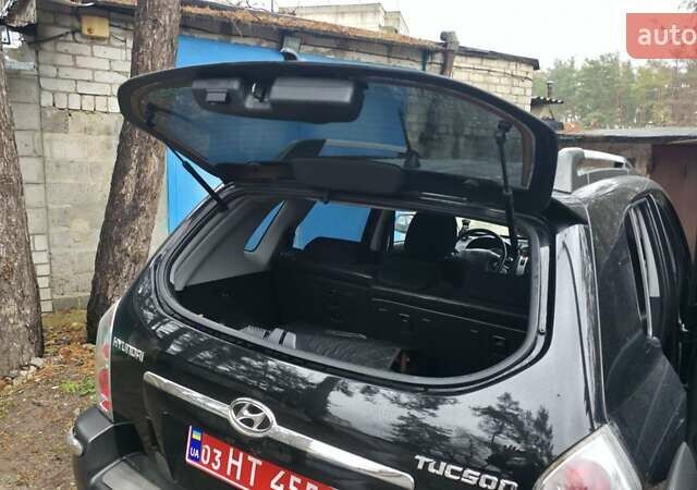 Чорний Хендай Туксон, об'ємом двигуна 2 л та пробігом 207 тис. км за 8200 $, фото 21 на Automoto.ua