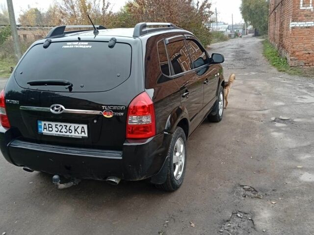 Хендай Туксон 2007 в Казатине на Automoto.ua Черный Хендай Туксон, объемом двигателя 2 л и пробегом 260 тыс. км за 8150 $, фото 8 на Automoto.ua