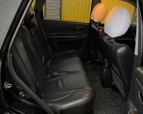 Черный Хендай Туксон, объемом двигателя 2 л и пробегом 151 тыс. км за 9100 $, фото 17 на Automoto.ua