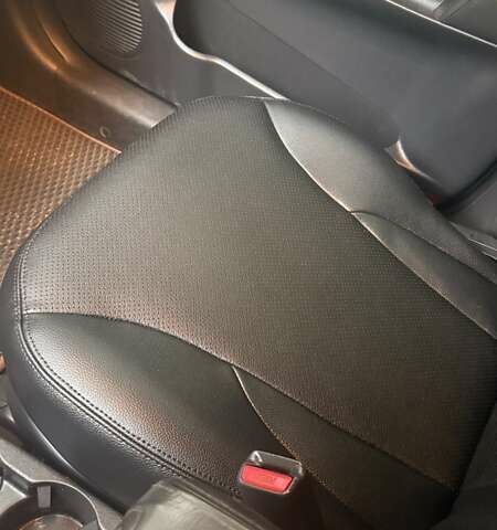 Черный Хендай Туксон, объемом двигателя 1.98 л и пробегом 193 тыс. км за 8000 $, фото 3 на Automoto.ua