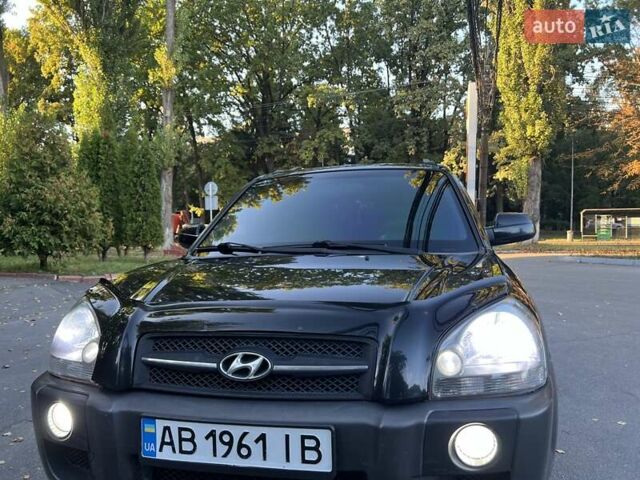 Чорний Хендай Туксон, об'ємом двигуна 1.98 л та пробігом 207 тис. км за 8500 $, фото 44 на Automoto.ua