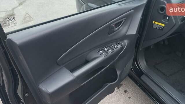 Черный Хендай Туксон, объемом двигателя 1.98 л и пробегом 155 тыс. км за 7999 $, фото 25 на Automoto.ua