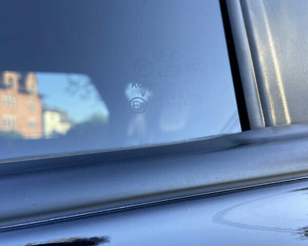 Черный Хендай Туксон, объемом двигателя 1.98 л и пробегом 197 тыс. км за 8000 $, фото 53 на Automoto.ua