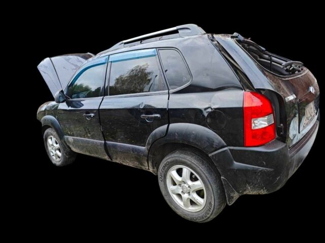 Хендай Туксон 2007 в Ромнах на Automoto.ua Черный Хендай Туксон, объемом двигателя 2 л и пробегом 257 тыс. км за 1999 $, фото 15 на Automoto.ua