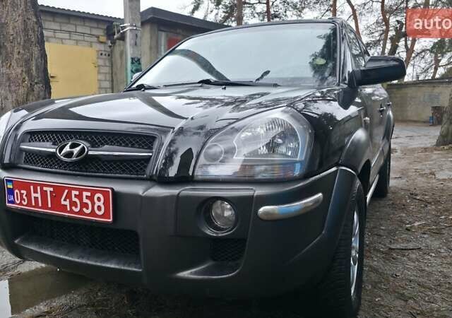 Чорний Хендай Туксон, об'ємом двигуна 2 л та пробігом 207 тис. км за 8200 $, фото 32 на Automoto.ua