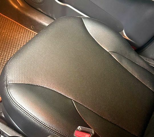 Черный Хендай Туксон, объемом двигателя 2 л и пробегом 193 тыс. км за 8000 $, фото 3 на Automoto.ua