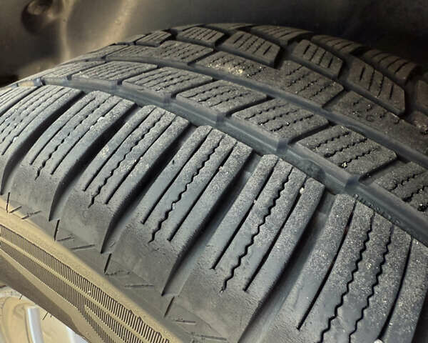 Черный Хендай Туксон, объемом двигателя 2 л и пробегом 270 тыс. км за 8200 $, фото 20 на Automoto.ua