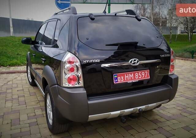 Чорний Хендай Туксон, об'ємом двигуна 2 л та пробігом 229 тис. км за 8600 $, фото 46 на Automoto.ua