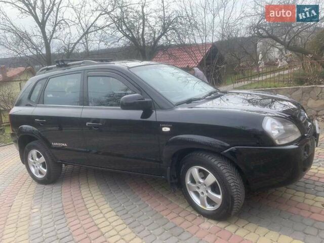 Хендай Туксон 2007 в Львове на Automoto.ua Черный Хендай Туксон, объемом двигателя 2 л и пробегом 237 тыс. км за 9000 $, фото 9 на Automoto.ua