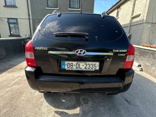 Чорний Хендай Туксон, об'ємом двигуна 2 л та пробігом 179 тис. км за 130000 $, фото 1 на Automoto.ua