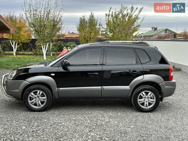 Хендай Туксон 2007 в Ужгороде на Automoto.ua Черный Хендай Туксон, объемом двигателя 1.98 л и пробегом 157 тыс. км за 7300 $, фото 11 на Automoto.ua