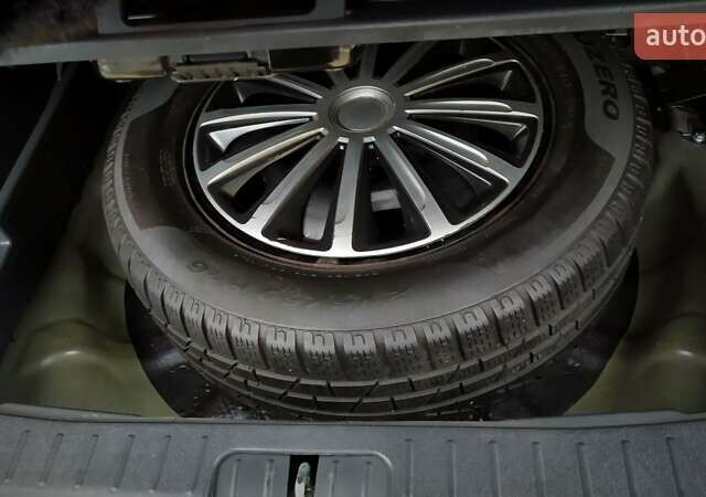 Чорний Хендай Туксон, об'ємом двигуна 2 л та пробігом 229 тис. км за 8600 $, фото 97 на Automoto.ua